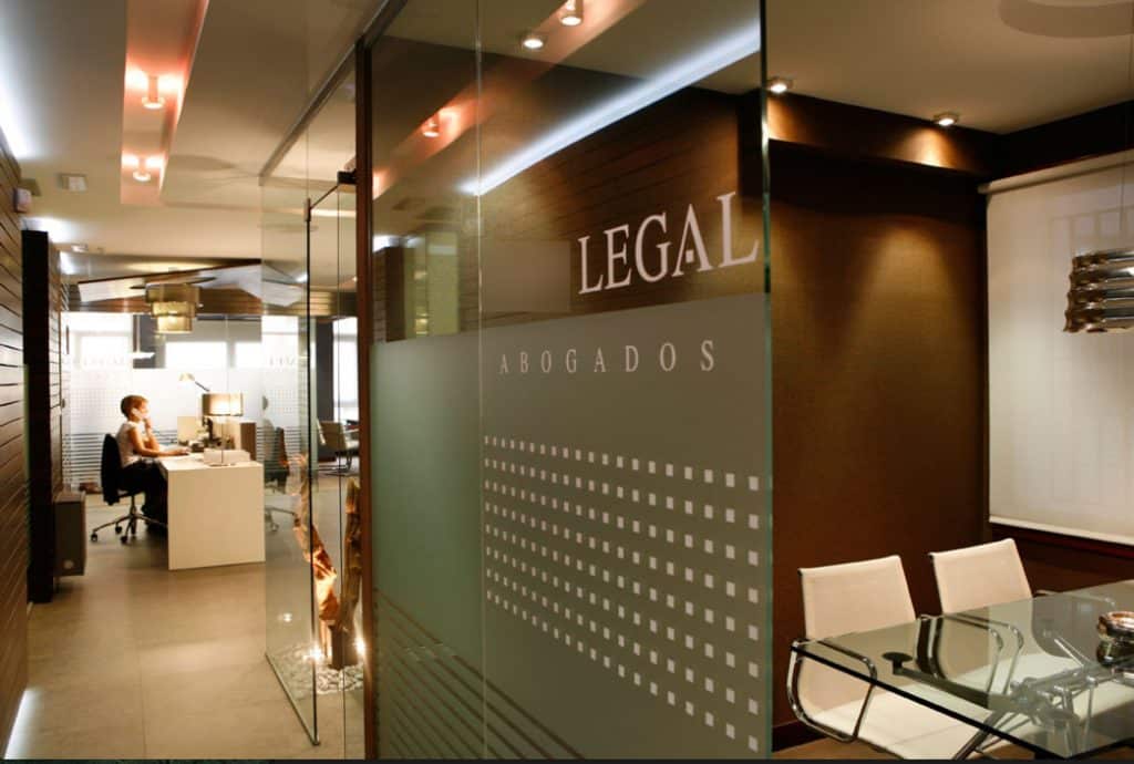 La Mejor Oficina Legal de Abogados Especialistas en Asuntos Legales de Accidentes en Palmdale California